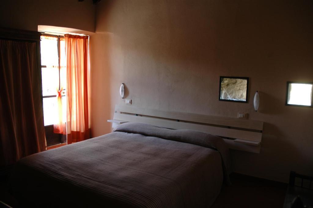 Agriturismo Casteldelpiano Licciana Nardi Bilik gambar